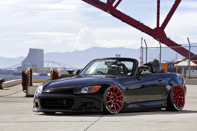 S2000